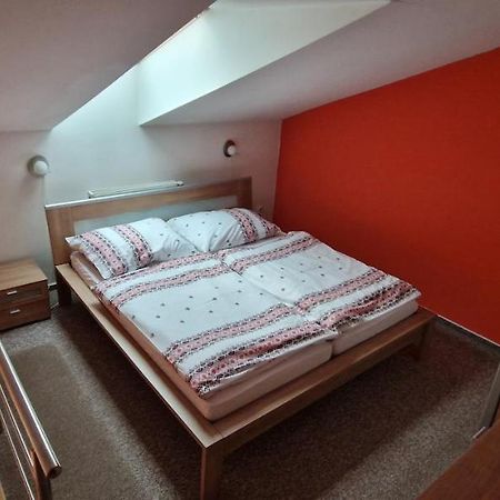 Boutique Penzion Slovenska - Penzion Bella Sicilia Prešov Екстериор снимка